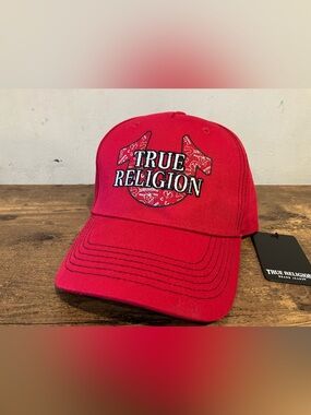 True religion hat